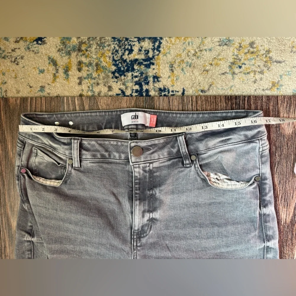🔥CABI Women’s High Skinny Distressed Grey Jeans Grudge Cotton Blend Size 12 - Picture 8 of 8